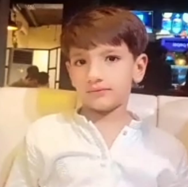 عثمان گجر حسن گجر چھت عامر گجر